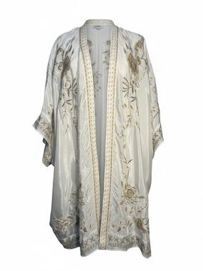 NWT Curations Embroidered Floral Kimono White Bohemian Resort Wear Size XL/1X